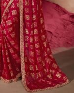 Women Bandhani Print Chiffon Saree - Image 3