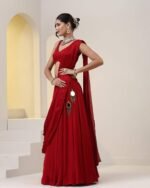 Women Traditional Saree - Image 3